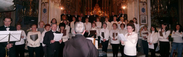 Il coro Antoniano di Chiavari in S.Sabina, dirige Padre Costanzo