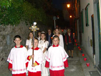 La processione in Via del Paraso