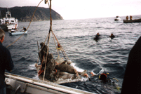 Il Presepio viene definitivamente immerso nel mare