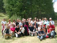 Il gruppo della Diocesi di Chiavari con S.E. Mons. Alberto Maria Careggio