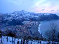 Panorama sotto la neve da Villa Ginestra 