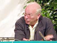 Lo scrittore Raffaele Ciccarelli