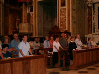 Pellegrinii nel Santuario