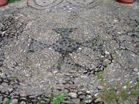 Particolare del sagrato di Sant'Andrea di Borzone